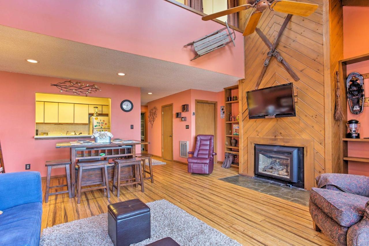Pet-Friendly Beech Mountain Condo Steps To Slopes Exterior photo